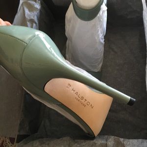 Halston Heritage Stilettos